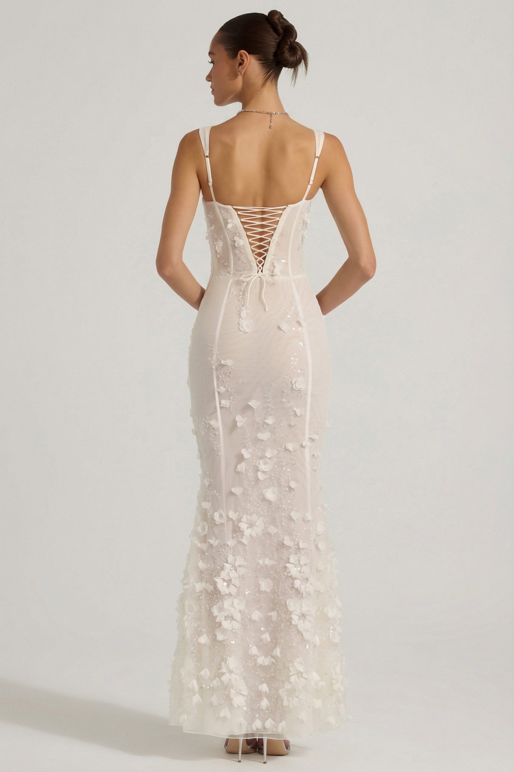 Embellished Appliqu?? Soft-Scoop Corset Gown in White - Image 2