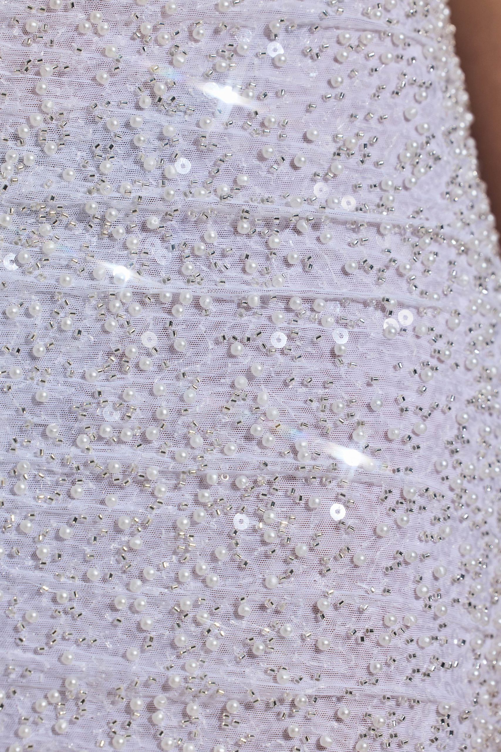 Embellished Cut-Out Halterneck Mini Dress in White - Image 5