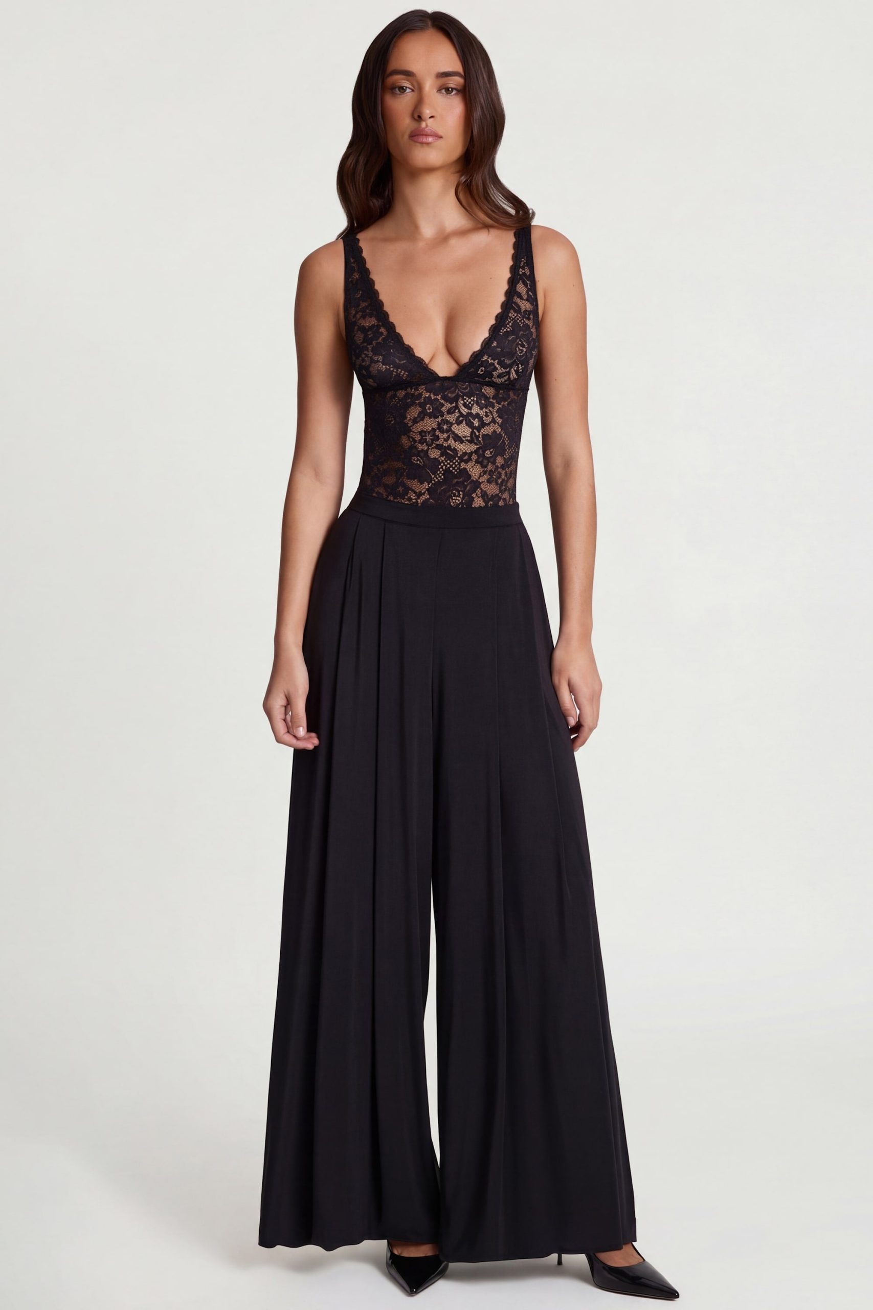 Soft Jersey Mid-Rise Wide-Leg Trousers in Black - Image 5