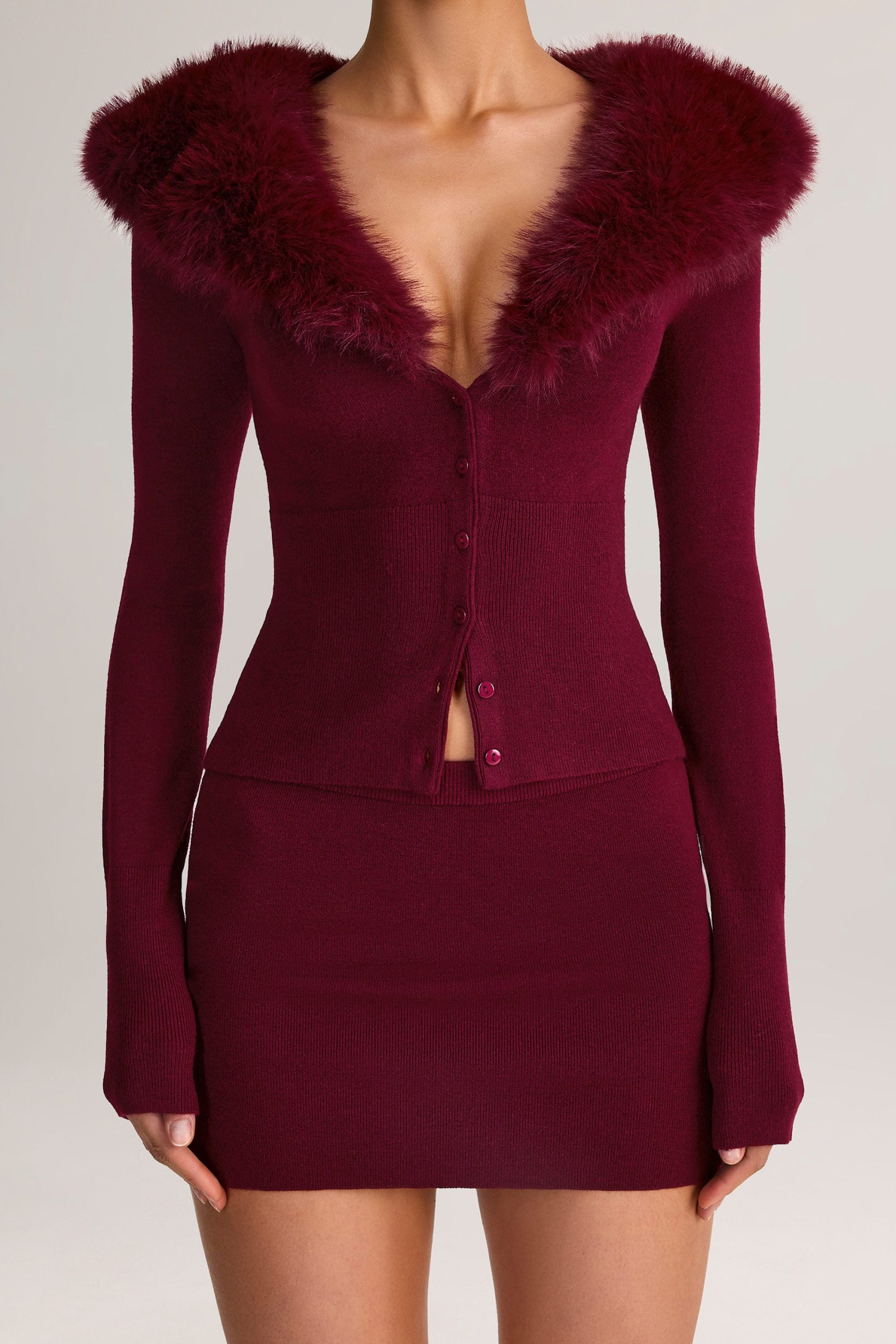 Knit Mid-Rise Mini Skirt in Wine - Image 4