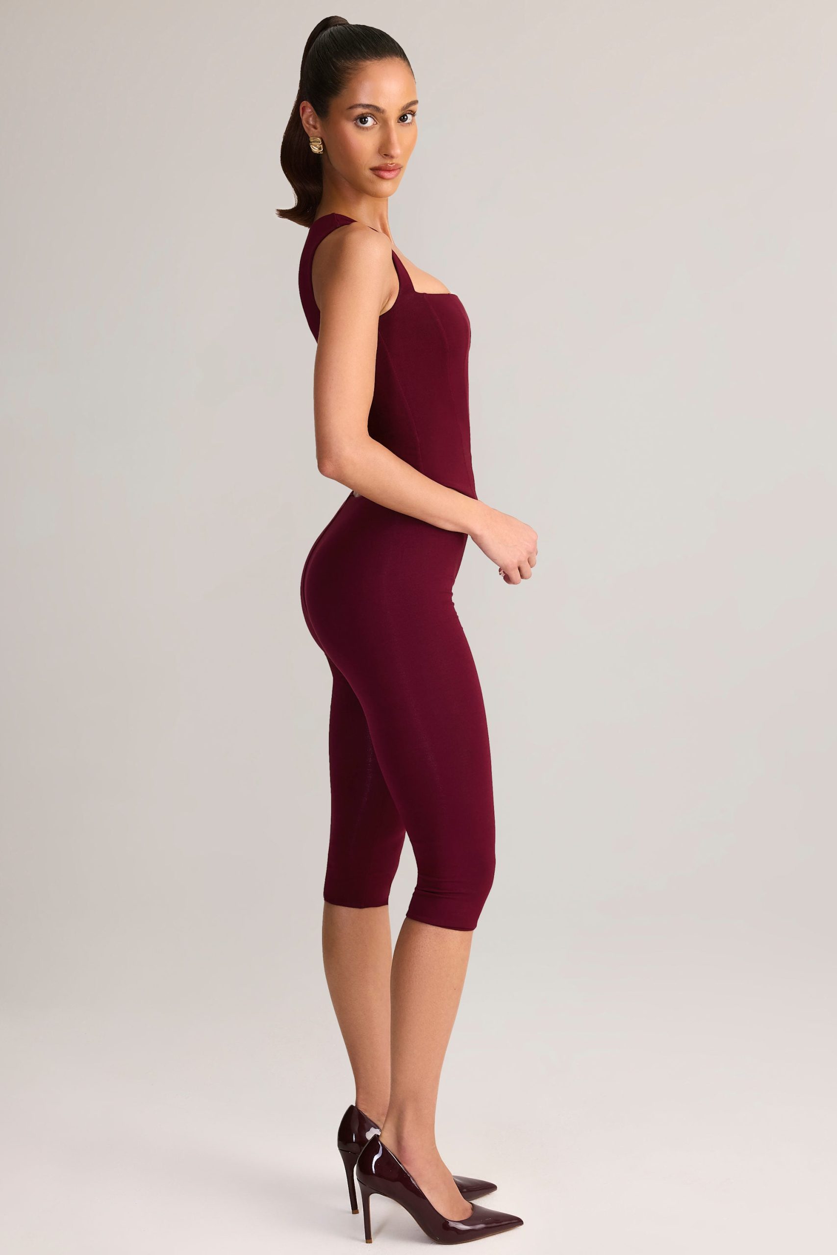 Modal Mid-Rise Capri Leggings in Wine - Image 3