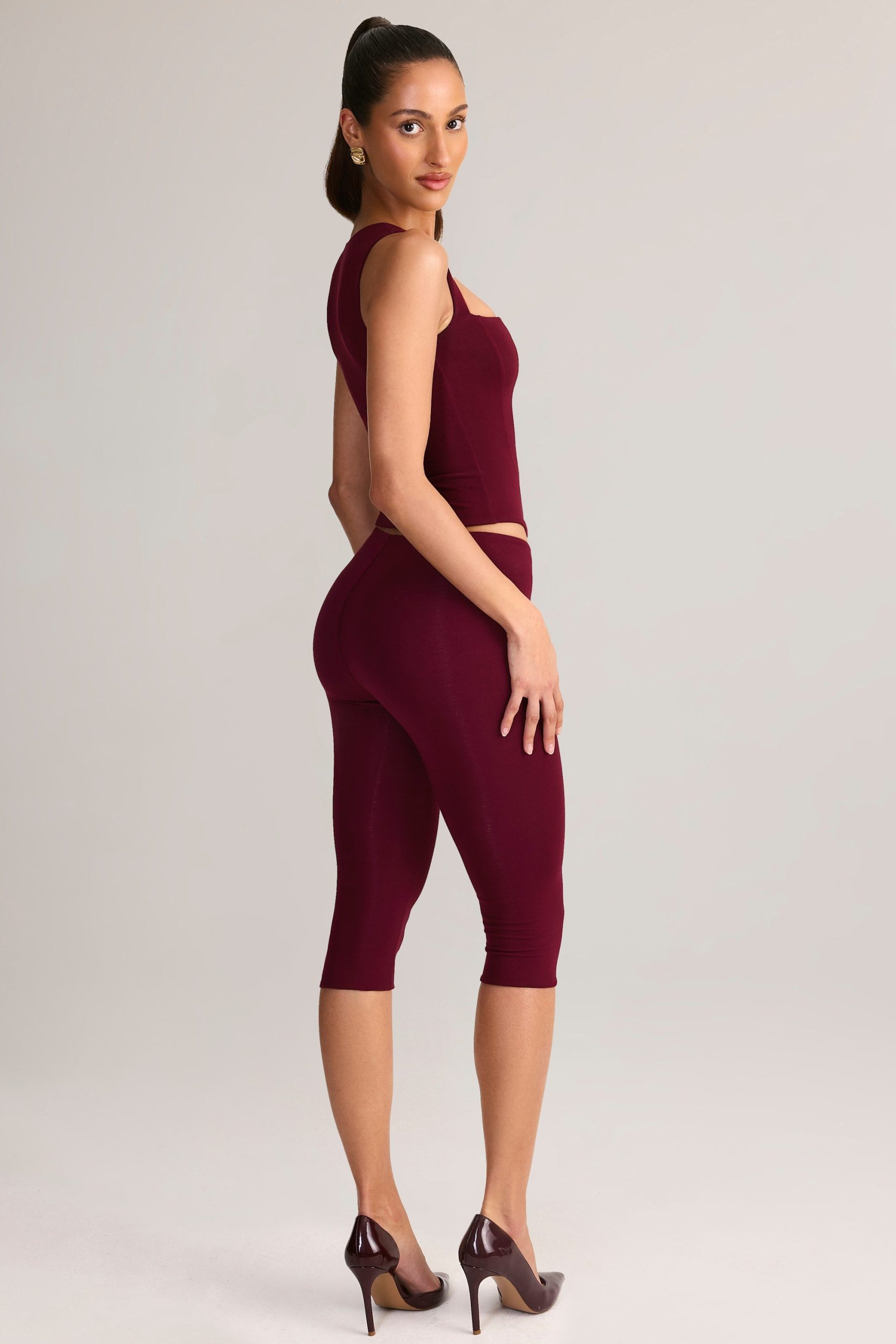 Modal Mid-Rise Capri Leggings in Wine - Image 7