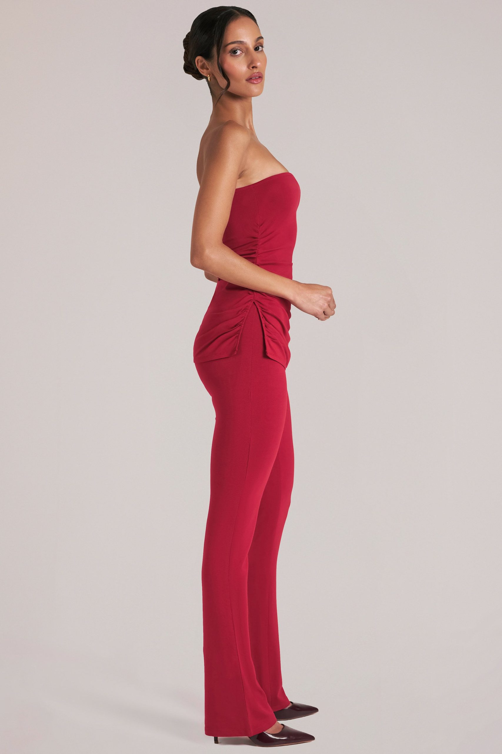Mid-Rise Fitted Trousers in Cherry Red - Image 3