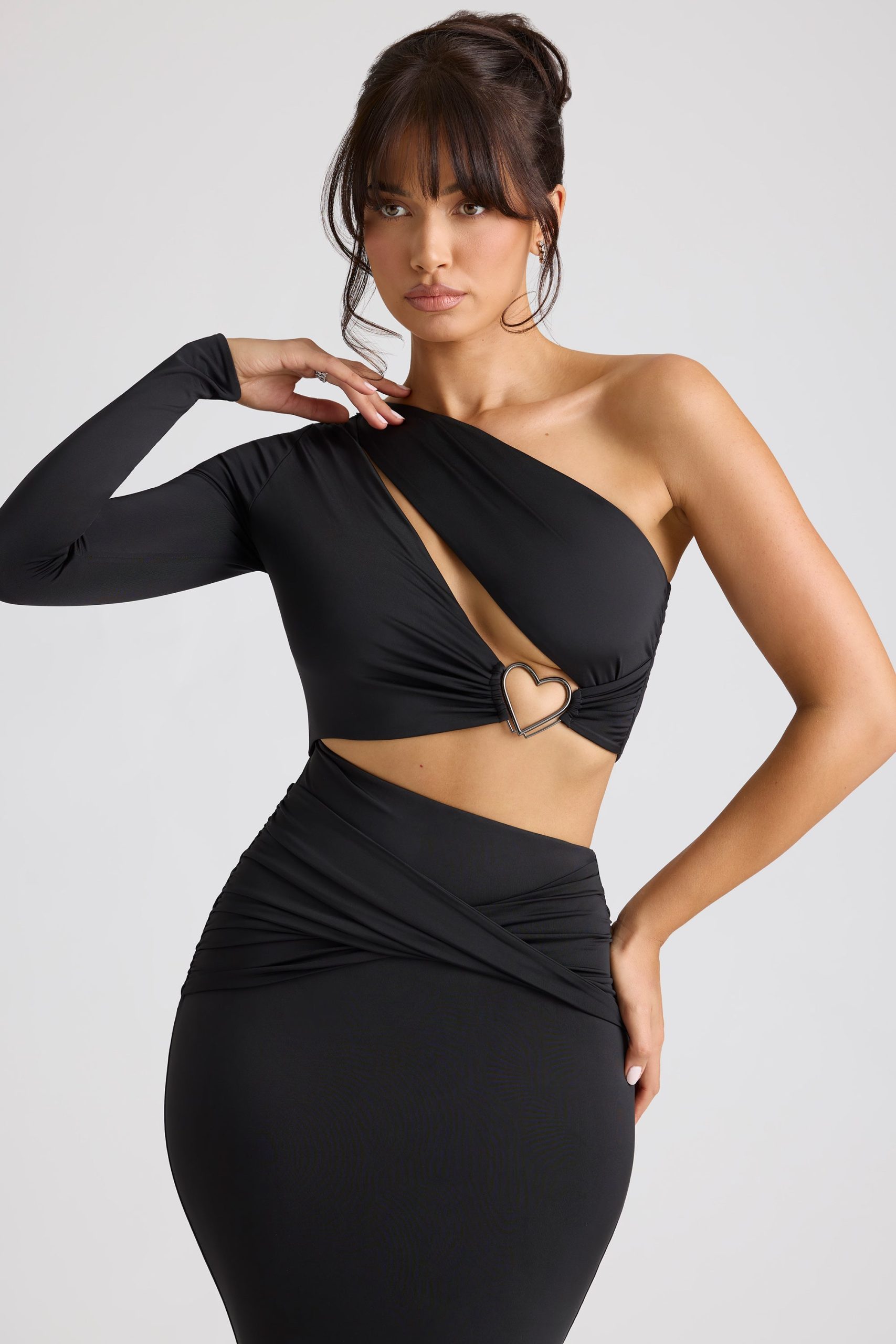 Single Sleeve Cut Out Evening Gown in Black - Image 7