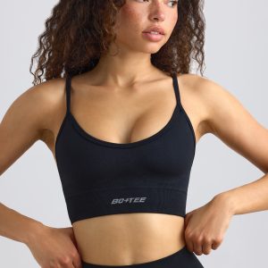 Super Sculpt Seamless Scoop-Neck Sports Bra in Black
