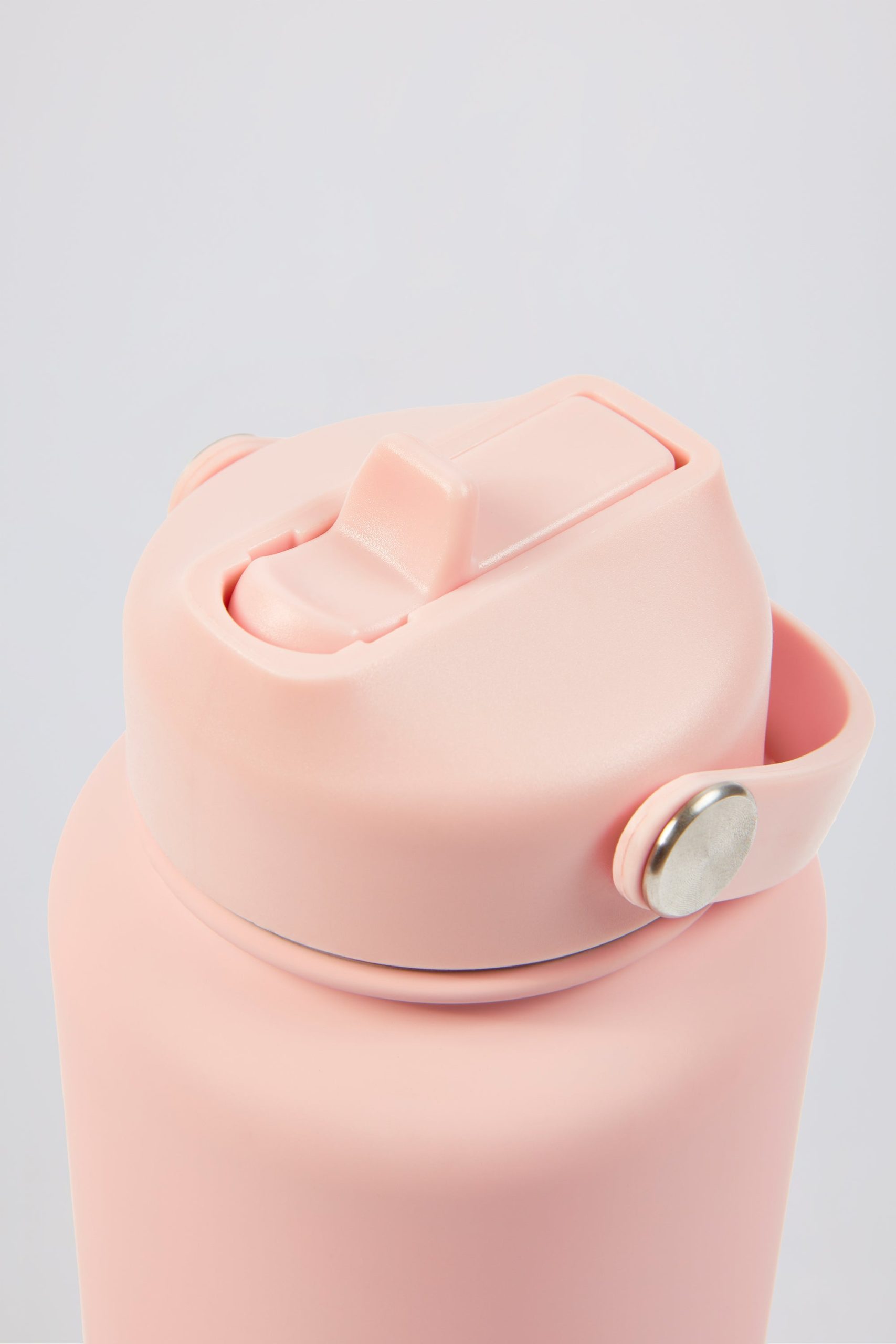 Thermos Water Bottle in Bubblegum Pink - Image 5