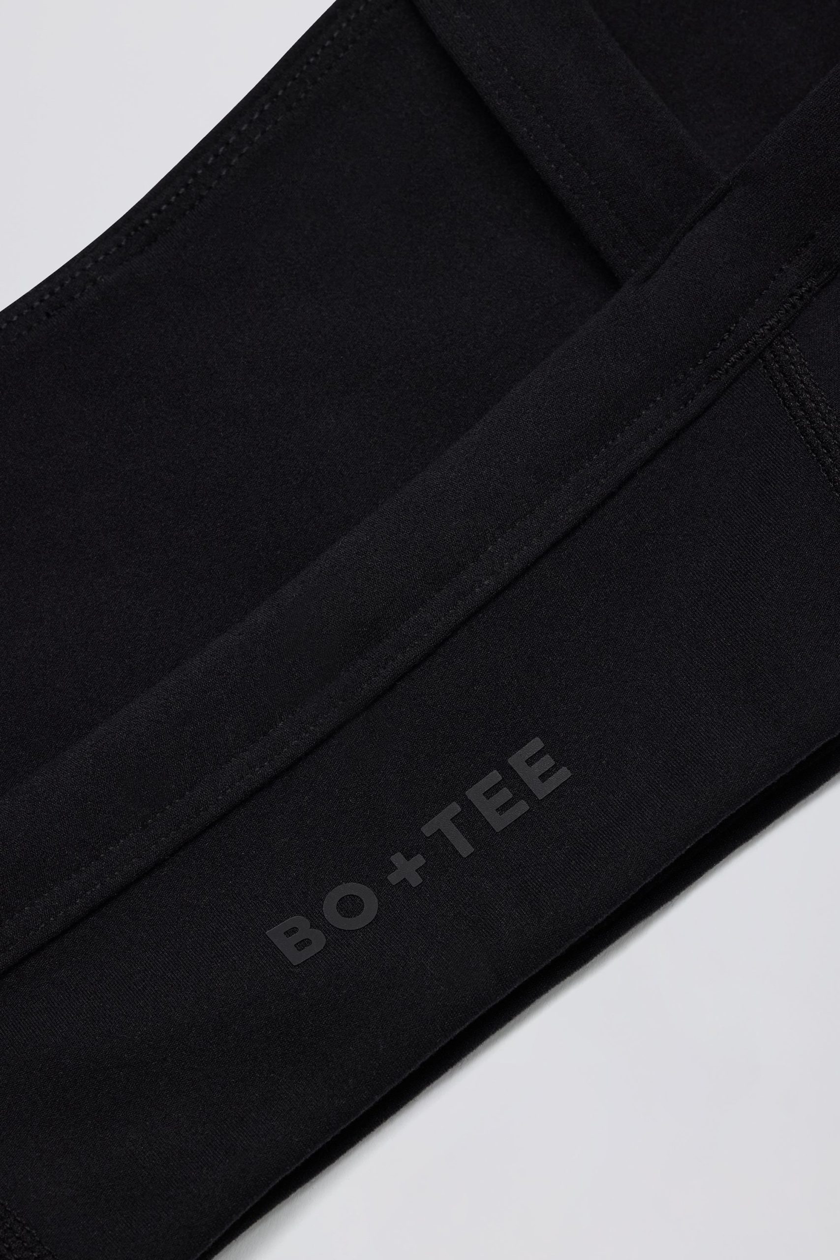 Soft Active Seam-Detail Sports Bra in Black - Image 6