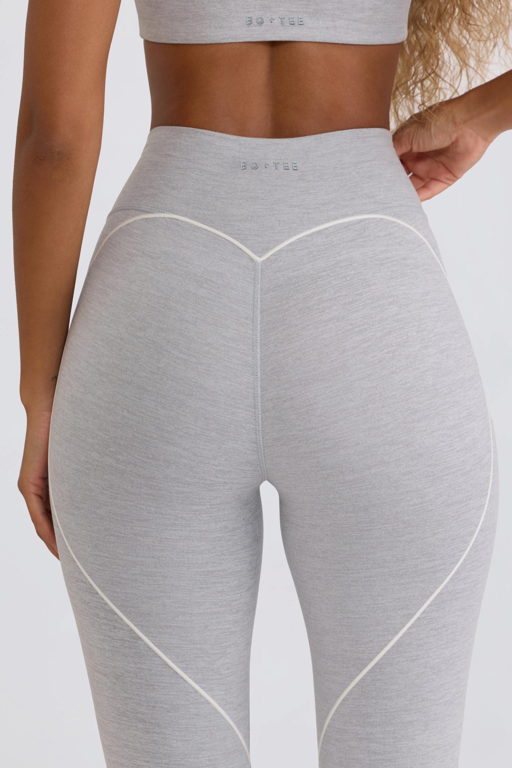 Soft Active Mid-Rise Leggings in Grey - Image 5