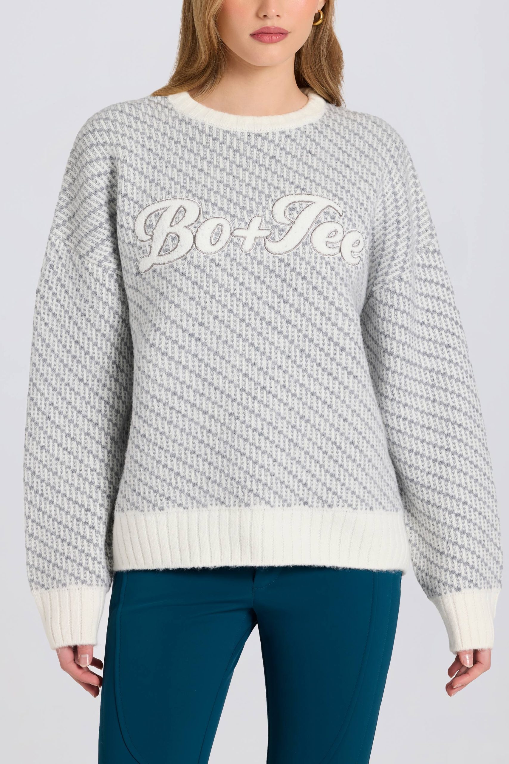 Knit Logo Oversized Jumper in Ice - Image 2