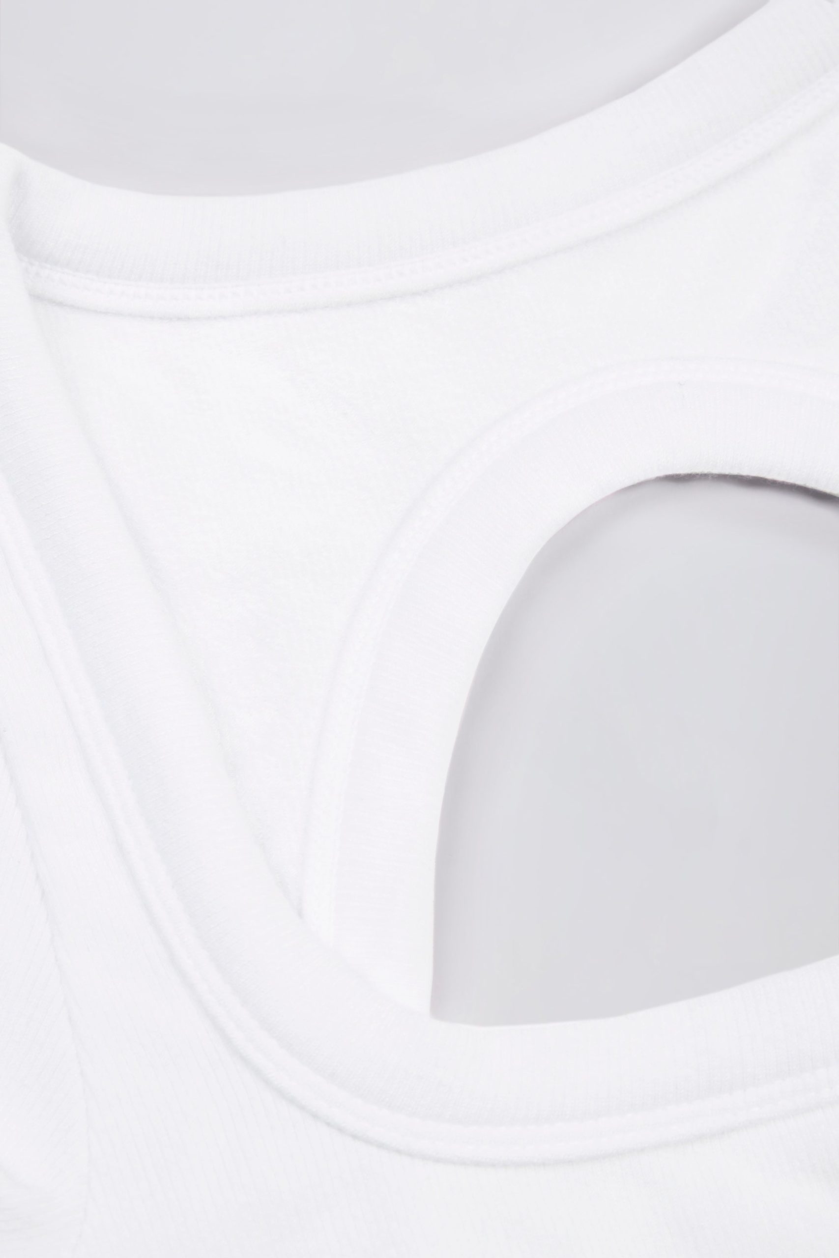 Seamless Soft Rib Cut-Out Crop Top in White - Image 6