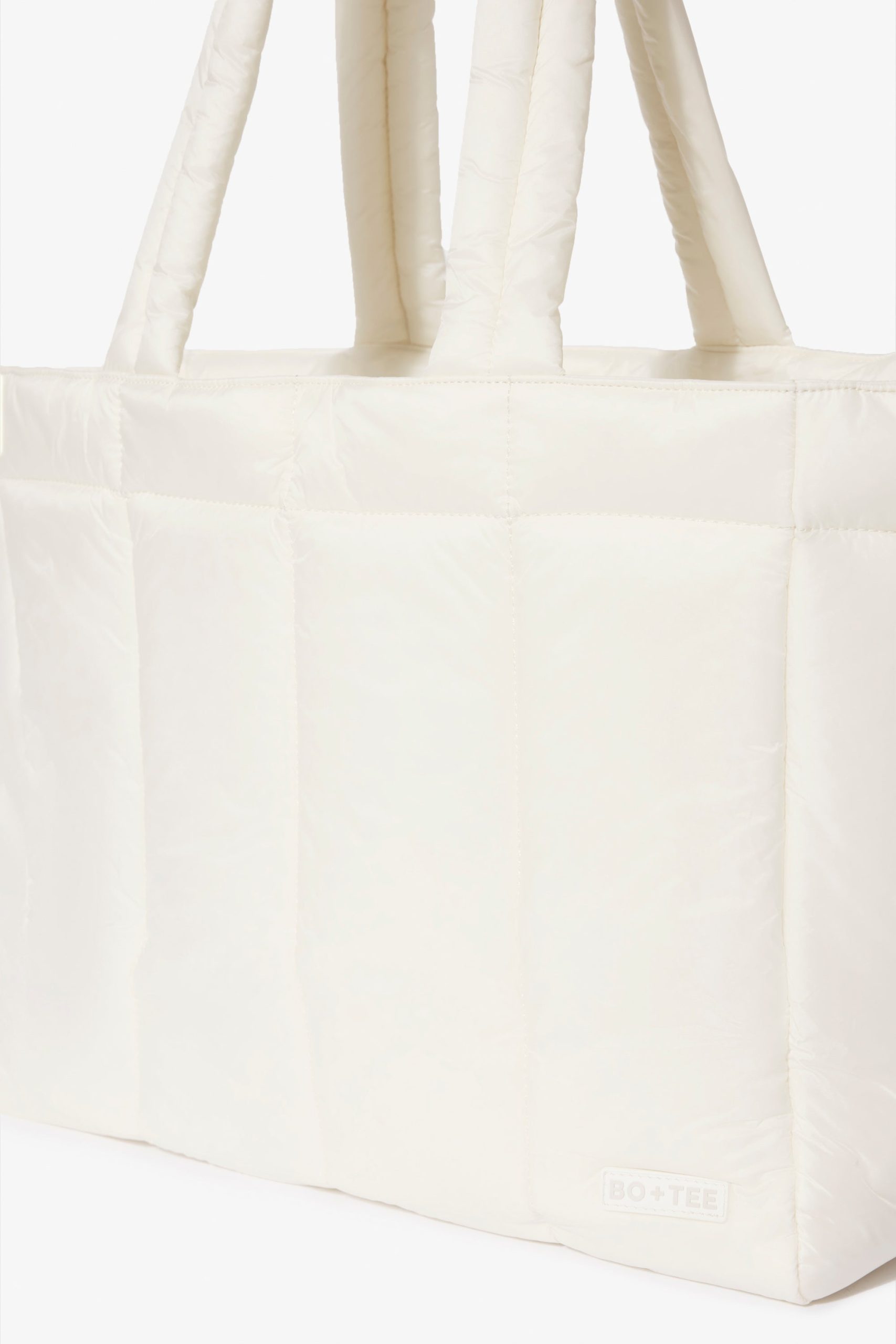 Waterproof Puffer Tote Bag in Ice - Image 4