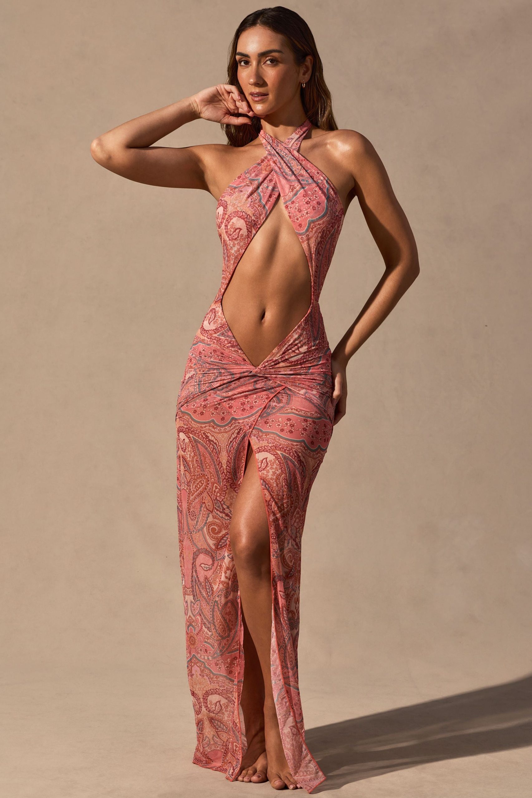 Cut-Out Halterneck Maxi Dress in Paisley Print - Image 6