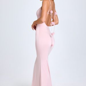 Slinky Jersey Floral-Appliqu???Gown in Blush