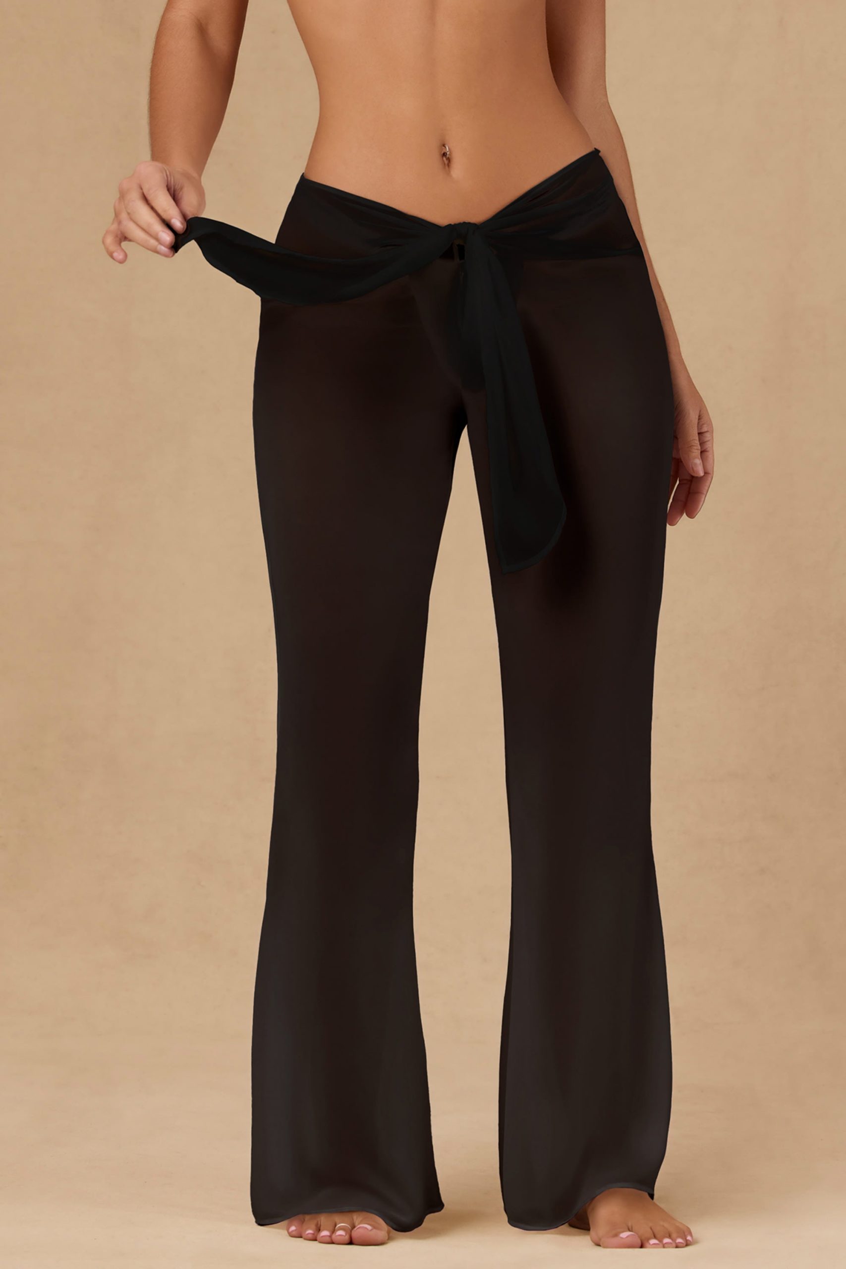 Tie-Front Wide-Leg Trousers in Black - Image 6