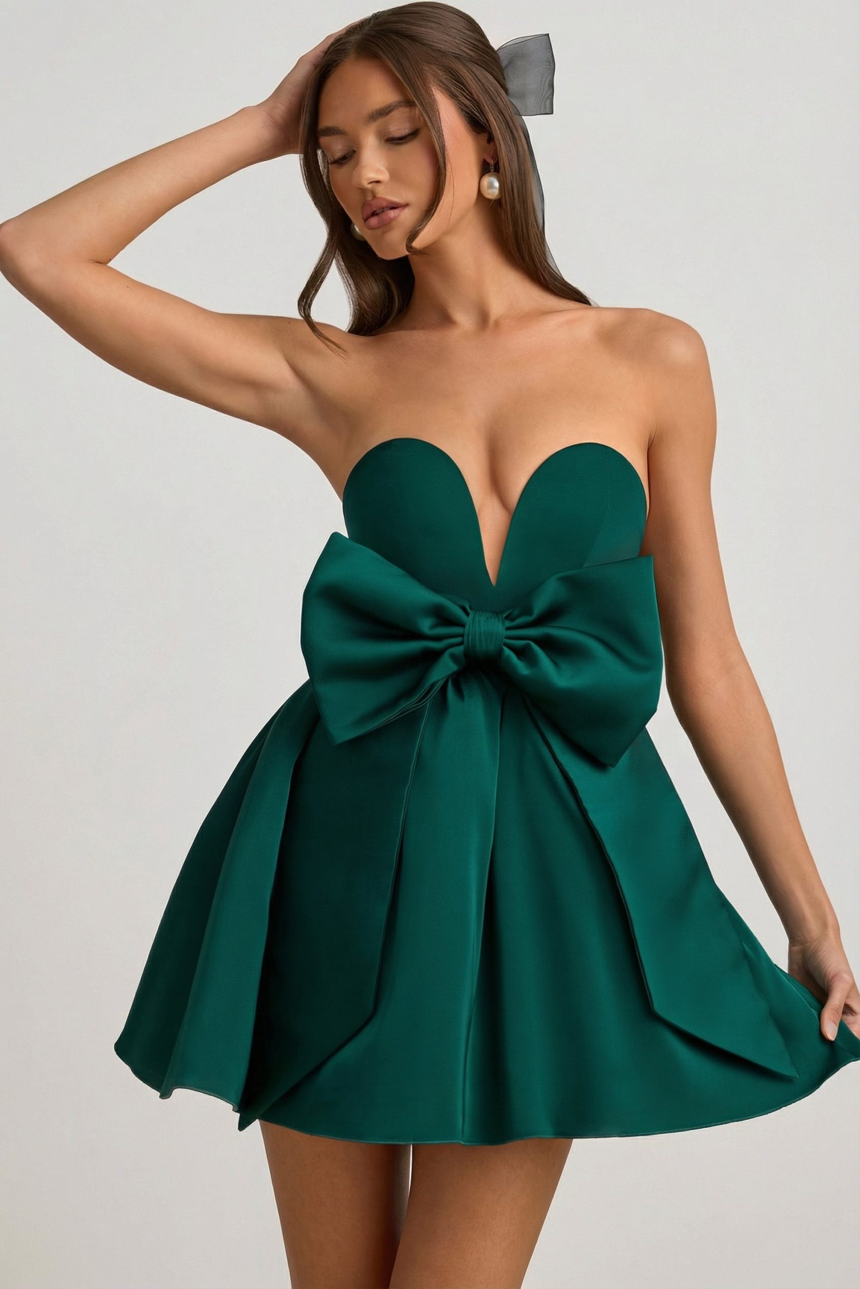 Bow-Detail Corset Mini Dress in Emerald Green - Image 8