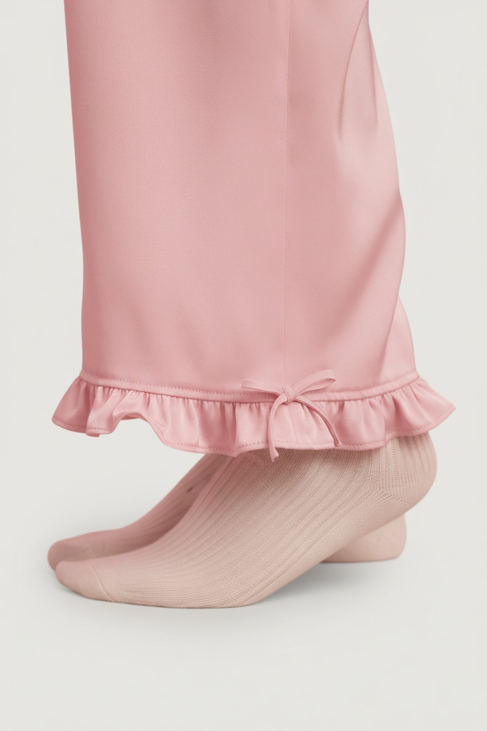 Ruffle-Trim Mid-Rise Pyjama Trousers in Baby Pink - Image 5