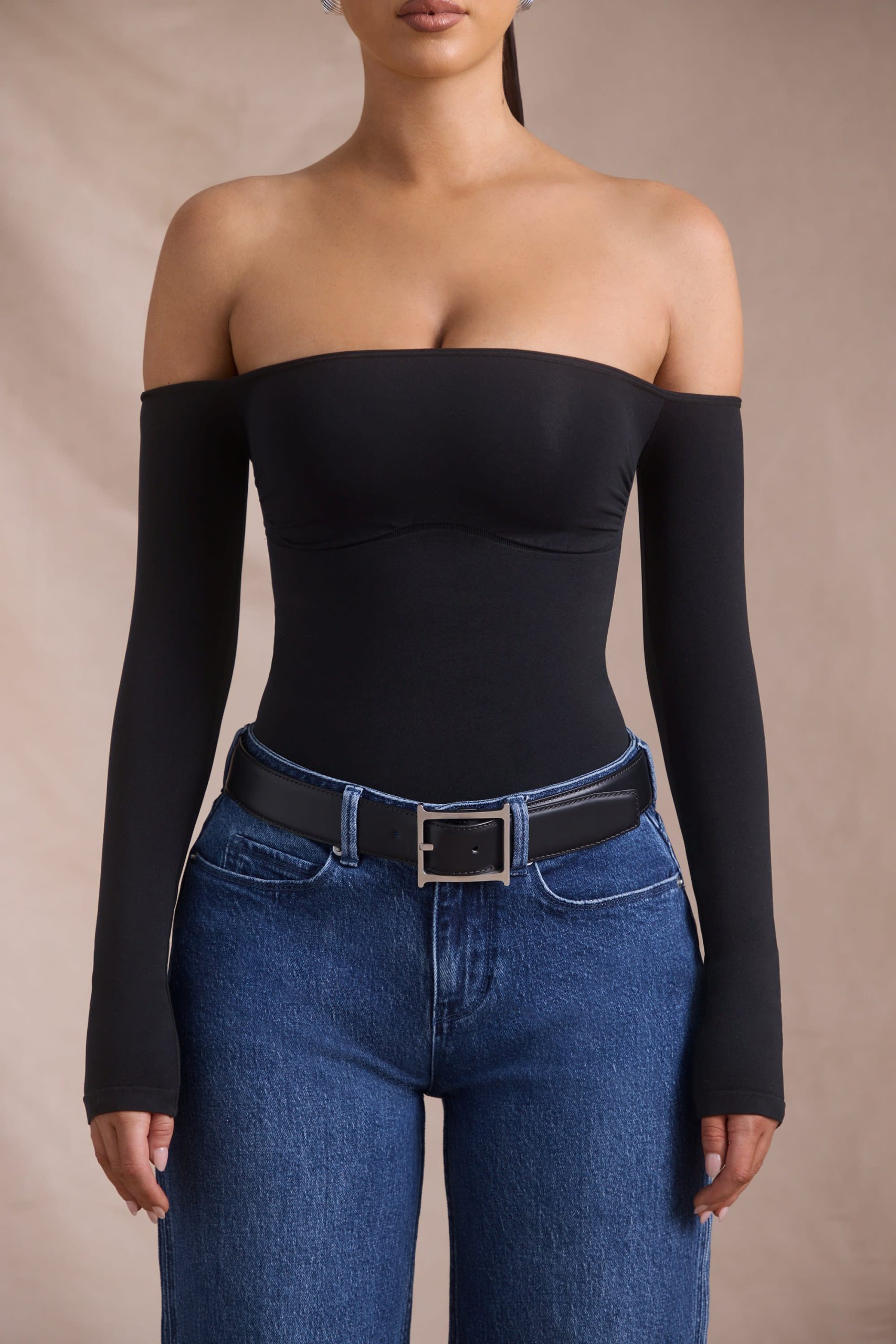 Seamless Off-Shoulder Long-Sleeve Bodysuit in Black - Image 2