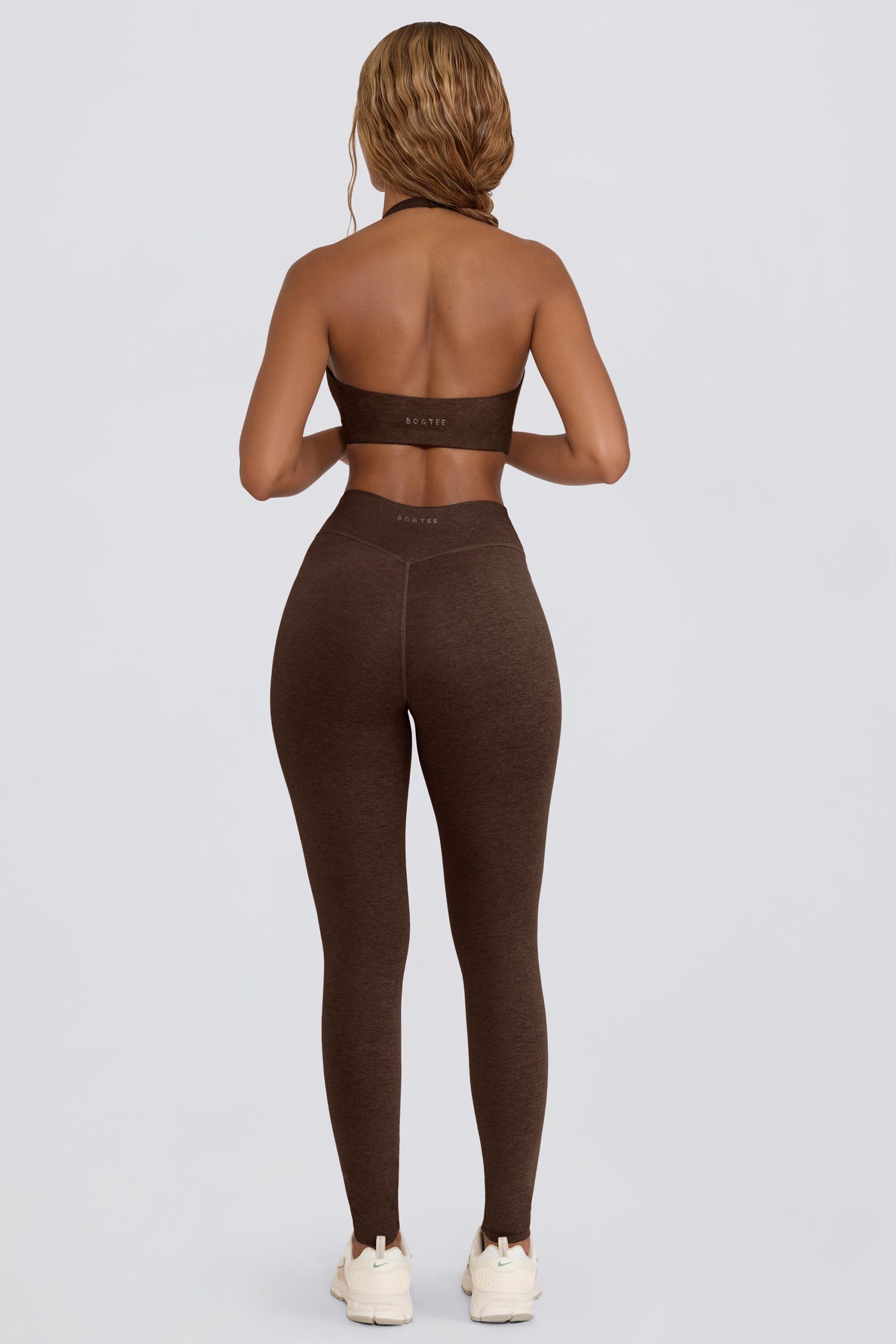 Brushed Jersey Ruched Mid-Rise Leggings in Pecan Marl - Image 4