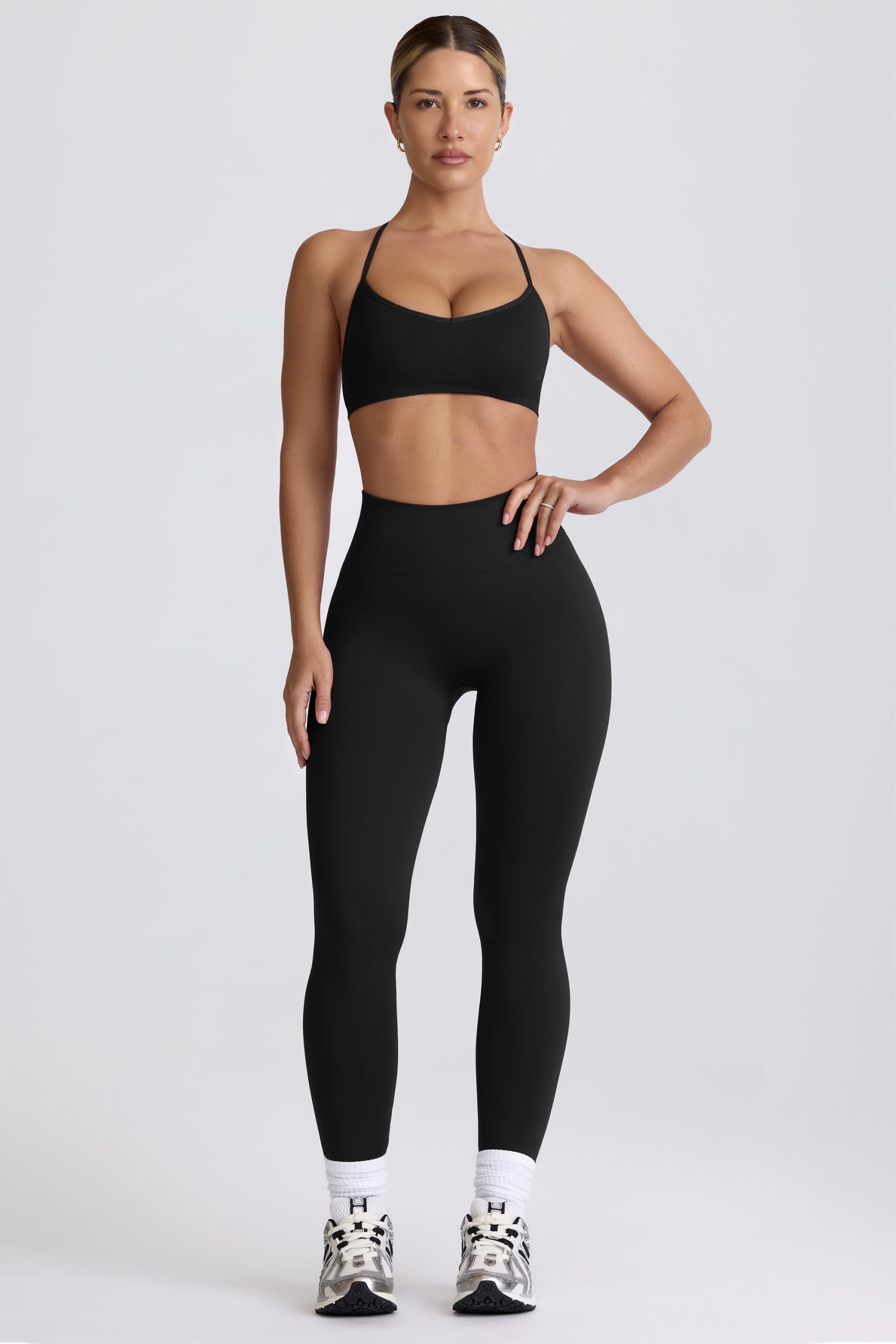 Super Sculpt Seamless Leggings in Black - Image 7