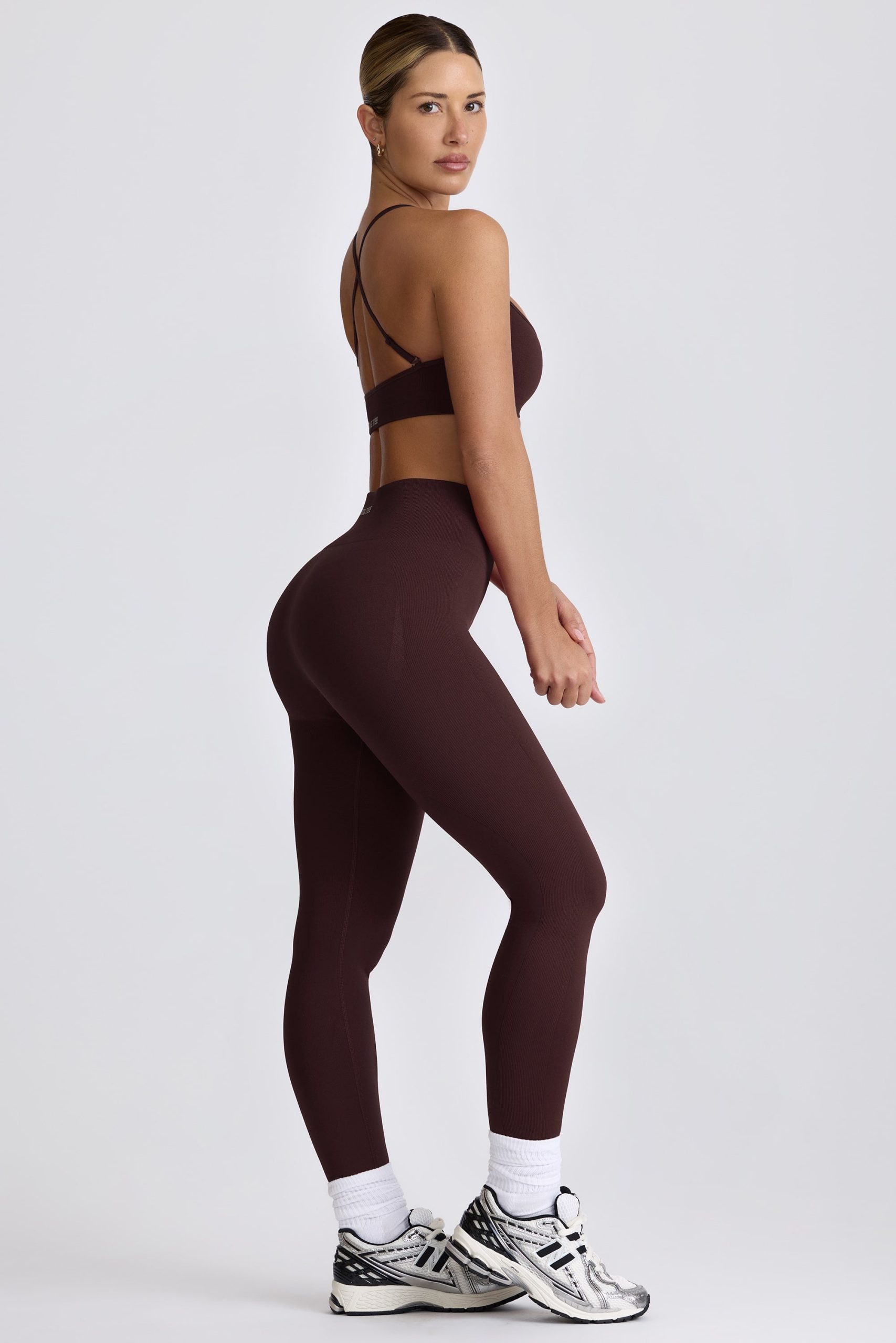 Super Sculpt Seamless Leggings in Chocolate - Image 4