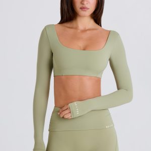 Long-Sleeve Crop Top in Matcha
