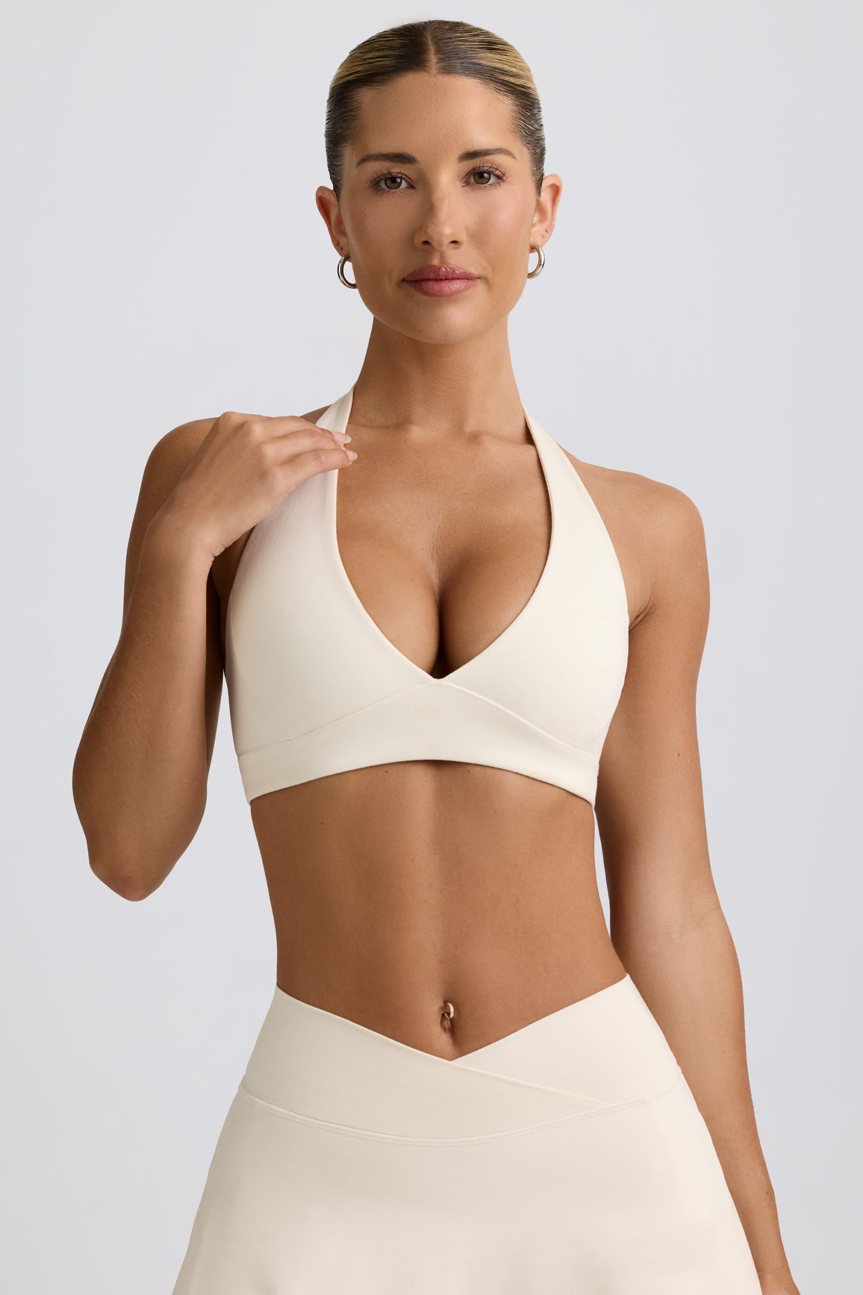 Brushed Jersey V-Neck Sports Bra in Ivory Marl - Image 4